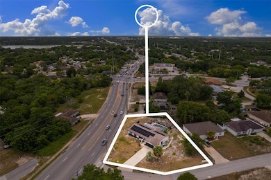 1660 E Apache Cir, Deltona, FL 32725 - photo 4