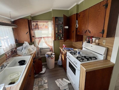 3287 Highway 90, Marianna, FL 32446 - photo 7