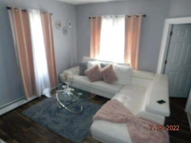 197 Pleasant St, Pawtucket, RI 02860 - photo 4