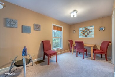 806 Manchester Ave, Westchester, IL 60154 - photo 6