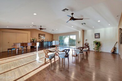 4- Music great rm-view fr N, chairs, sl