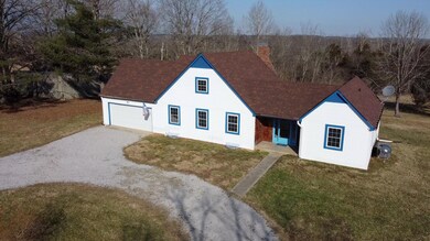 2860 Oregon Rd, Versailles, KY 40383 - photo 2