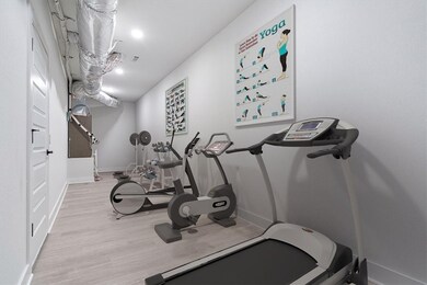 107 Overton Dr, Bella Vista, AR 72714 - photo 3