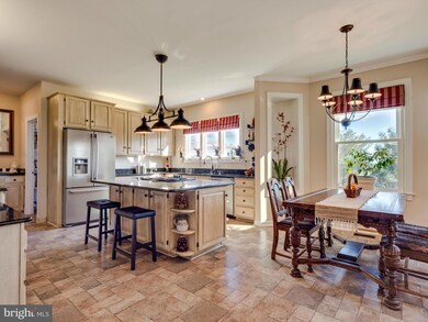 7479 Foxview Dr, Warrenton, VA 20186 - photo 3