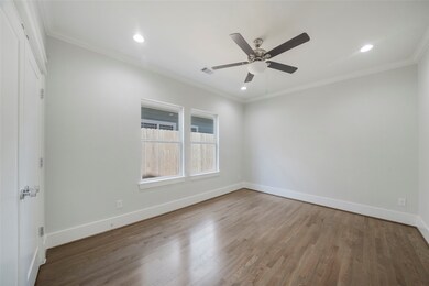 1738 Ebony Ln, Houston, TX 77018 - photo 7