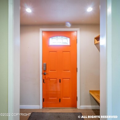 1515 Demeure Pl