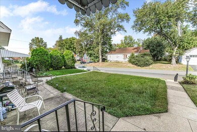 324 W Rively Ave, Glenolden, PA 19036 - photo 4