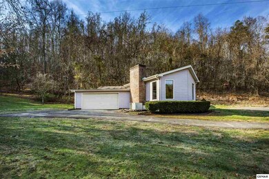 508 Lewis Ln, Blaine, TN 37709 - photo 3