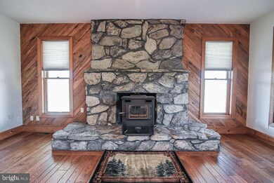 298 Verde Dr, Martinsburg, WV 25404 - photo 6