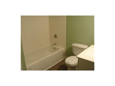 53 Gould St unit A, Newport, RI 02840 - photo 6