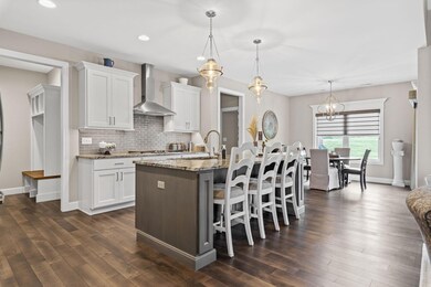 22-web-or-mls-1105-caymus-ct