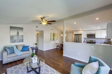 Open Floor Plan, w/ Recessed Lighting