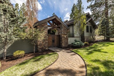 19334 Green Lakes Loop, Bend, OR 97702 - photo 2