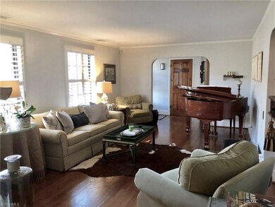 1868 Runnymede Rd, Winston Salem, NC 27104 - photo 4