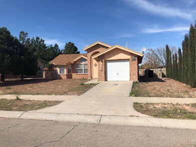 14509 Canario Dr, Horizon City, TX 79928 - photo 2