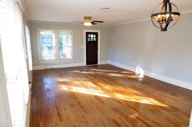 508 W Lang St unit 510, Alvin, TX 77511 - photo 2