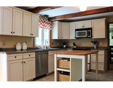 2 Hemlock Way, North Attleboro, MA 02760 - photo 3