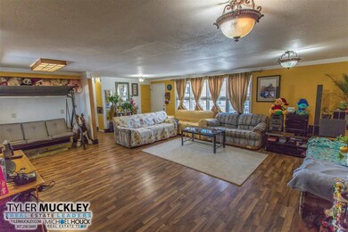 1426 Jim Bridger Ave, Casper, WY 82604 - photo 3