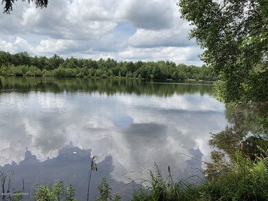 2424 Overlook Ln, Pocono Pines, PA 18350 - photo 7