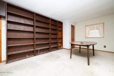 501 E Brown-2