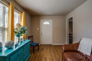 105 Thomas St, Joshua, TX 76058 - photo 5
