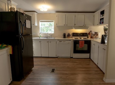 4502 Carolyn Ct unit 19, Tampa, FL 33610 - photo 4