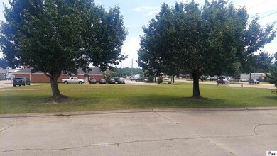 1910 N 7th St, West Monroe, LA 71291 - photo 2
