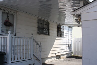 984 Torrey Hill Dr, Columbus, OH 43228 - photo 4