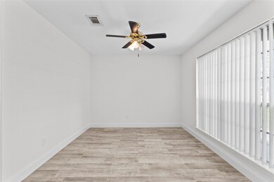 3505 Keis Rd, Pearland, TX 77584 - photo 3