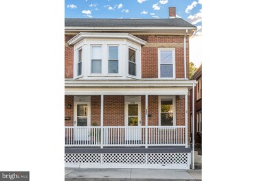 202 Park St, Waynesboro, PA 17268 - photo 2