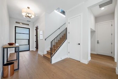 1505 Sylvan Glade, Austin, TX 78745 - photo 6