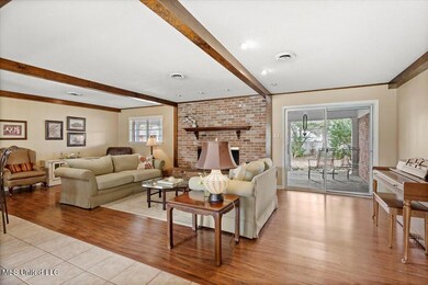 07-Living Room