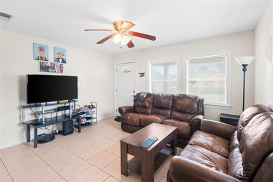 4801 Gallier Dr, New Orleans, LA 70126 - photo 3