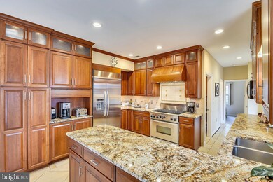 8920 Brink Rd, Gaithersburg, MD 20882 - photo 4