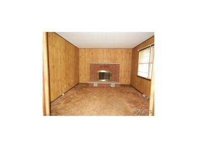 Living room w/WB fireplace