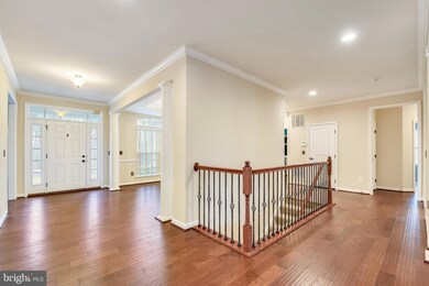 5035 Parkside Ct, Warrenton, VA 20187 - photo 2