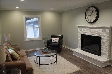 Fireplaced Livingroom complete with brand new floo