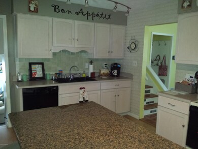 7214 Harborton Way, Louisville, KY 40228 - photo 5