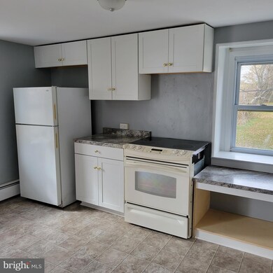 2095 Hosensack Rd unit C, Palm, PA 18070 - photo 3