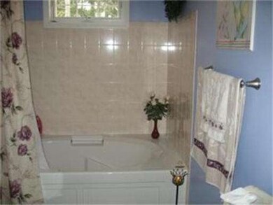 78 H Foote Rd, Charlton, MA 01507 - photo 4