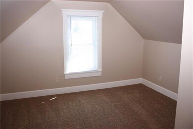 3904 12th St, Des Moines, IA 50313 - photo 6