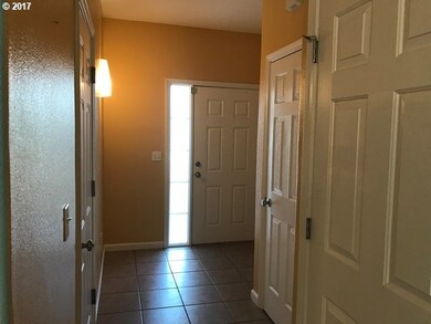 13909 NE 62nd Cir, Vancouver, WA 98682 - photo 3