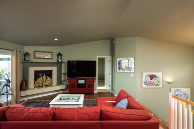 3548 SW Valleyview Dr, Redmond, OR 97756 - photo 5