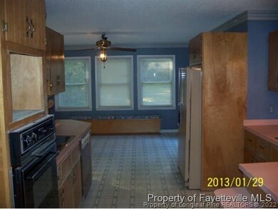 2529 N Edgewater Dr, Fayetteville, NC 28303 - photo 7