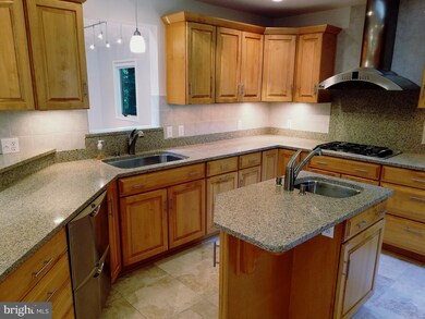 1330 Argyll Dr, Arnold, MD 21012 - photo 7