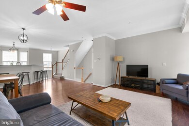 2529 Running Wolf Trail, Odenton, MD 21113 - photo 7