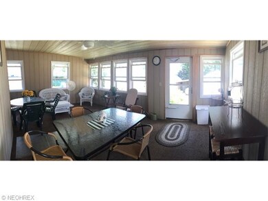 Wonderful 3 season room with vinyl windows .