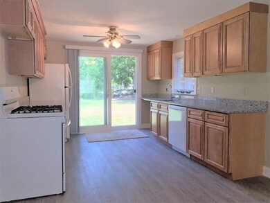 163 Curve St unit R, Millis, MA 02054 - photo 7