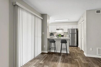 7600 Roswell Rd unit 1-2012, Sandy Springs, GA 30350 - photo 5