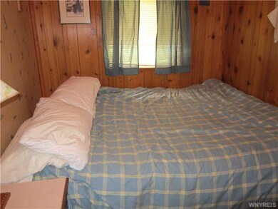 Bedroom. Lots of room to sleep.